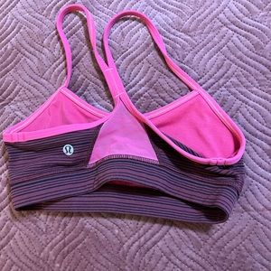 🔥Pink, burgundy, and black Lululemon sports bra